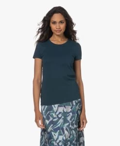 Majestic Filatures Jamie Deluxe Katoenen T-Shirt - Haute Mer -JAMES PERSE WINKEL 230706 fbe5554d f3a5 48cc 91cb 2e0ed0e7aeda