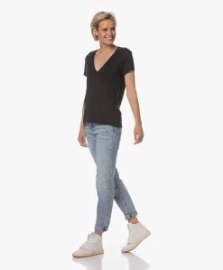 Iro Rodeo Linnen V-Hals T-Shirt - Zwart -JAMES PERSE WINKEL 230724 4674afe8 7fb6 459b a822 842ad0a2f05b