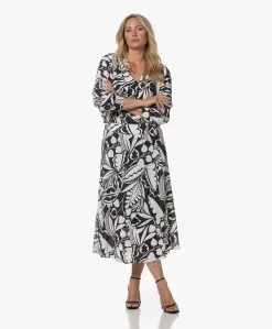 Kyra Juul Print Crêpe Midi Rok - Donker Navy -JAMES PERSE WINKEL 230725 a632000f f4b1 4120 80ba d07f23c08b78