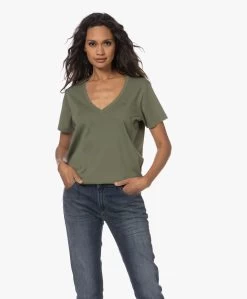 Denham Ramona Katoenen V-Hals T-Shirt - Four Leaf Clover -JAMES PERSE WINKEL 230727 3a083f34 75a4 40df bc2c ded922f80de3