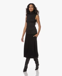 Norma Kamali Flared Midi Rok - Zwart -JAMES PERSE WINKEL 230801 f603f0ba 756e 47d7 a97c 2364d37e4623