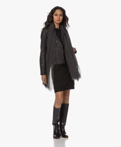 Majestic Filatures Viscose Sweaterjurk - Zwart 16 Majestic Filatures Viscose Sweaterjurk - Zwart -JAMES PERSE WINKEL 230802 4f6f3643 a636 459e b686 0f05d6d1c8e4