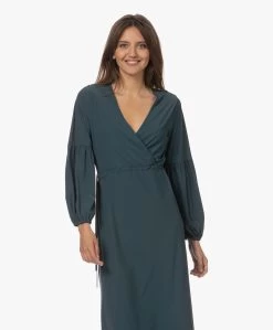 No Man'S Land Tech Jersey Overslagjurk - Bottle Green -JAMES PERSE WINKEL 230803 9b91eb40 b049 47f5 965a c12537598977