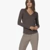 Neeve The Celeste Lyocell En Katoenen Longsleeve - Intense Brown -JAMES PERSE WINKEL 230803 bd4115b3 2f7f 4911 80da 1a5db4735af2