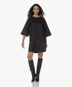 By-Bar Sadie Jaquard Jurk Met Flared Mouwen - Zwart -JAMES PERSE WINKEL 230809 10629bb4 8c19 4688 ab91 2f008c402f0b