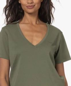 Denham Ramona Katoenen V-Hals T-Shirt - Four Leaf Clover -JAMES PERSE WINKEL 68b9859a f2ad 45f3 a4d5 cf95038433f3 463